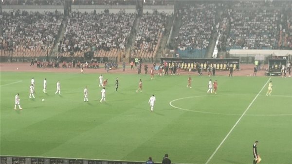 القمة 133.. الأهلي ينهي الشوط الأول متقدمًا على الزمالك بهدف محمد هاني