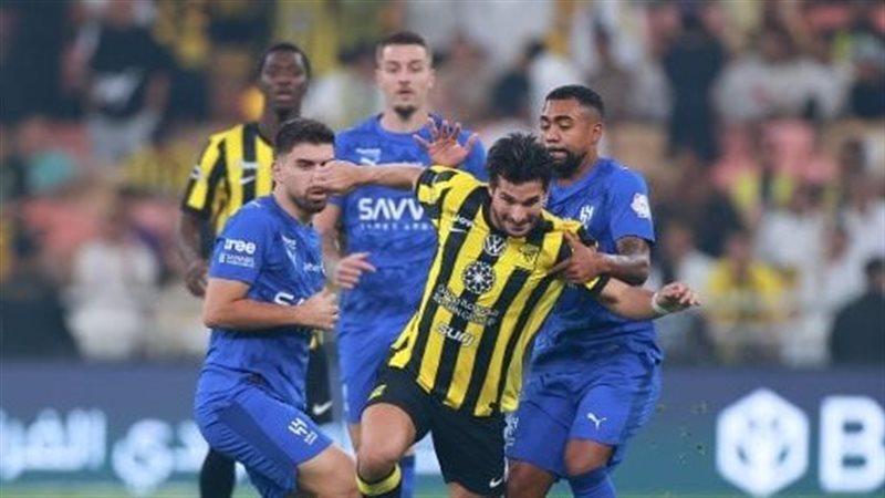 اليوم، قمة نارية بين الاتحاد والهلال في كلاسيكو الدوري السعودي