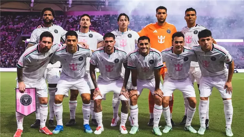 بأسلوب التيكي تاكا، ميسي ينصب سيركا ملكيا في أول أهداف إنتر ميامي أمام نيويورك سيتي (فيديو)