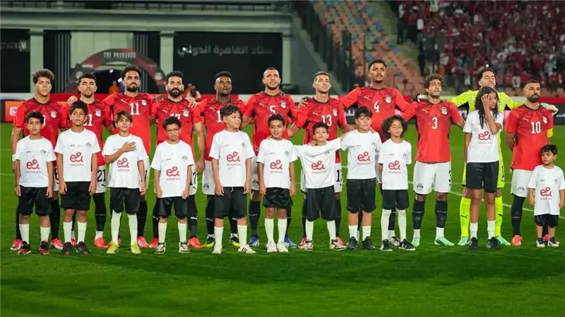 بعد الخسارة من جنوب أفريقيا، منتخب مصر يتراجع للمركز 25 في تصنيف الفيفا 1 بعد الخسارة من جنوب أفريقيا، منتخب مصر يتراجع للمركز 25 في تصنيف الفيفا
