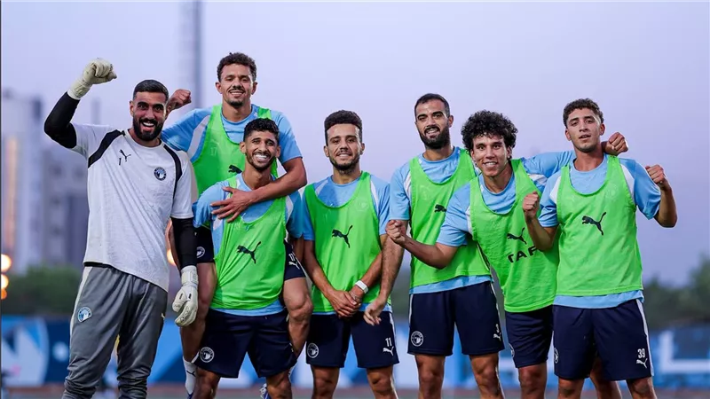 بيراميدز يسعي لدك حصون طلائع الجيش لتأكيد صدارته للدوري الممتاز 1 بيراميدز يسعي لدك حصون طلائع الجيش لتأكيد صدارته للدوري الممتاز