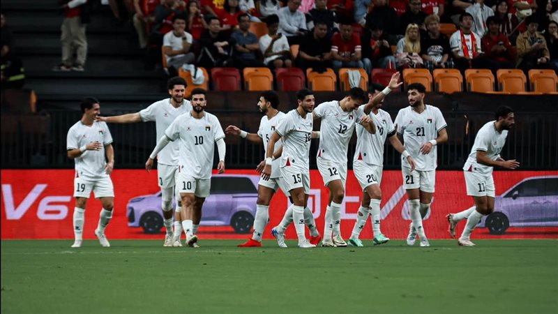 عدي الدباغ يقود منتخب فلسطين لاكتساح نظيره الصيني بخماسية وديا 1 عدي الدباغ يقود منتخب فلسطين لاكتساح نظيره الصيني بخماسية وديا