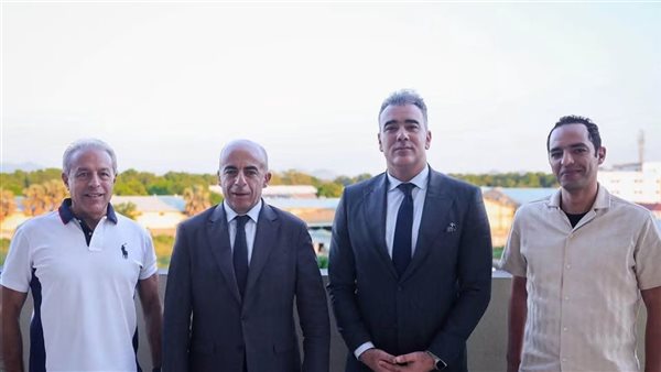 قبل ودية مصر وجنوب أفريقيا.. أزمة الدرندلي والتوأم تشتعل 1 قبل ودية مصر وجنوب أفريقيا.. أزمة الدرندلي والتوأم تشتعل