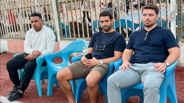 مدرب الأحمال ومحلل الأداء بالزمالك في زيارة لقطاعات الناشئين والبراعم بالقلعة البيضاء 1 مدرب الأحمال ومحلل الأداء بالزمالك في زيارة لقطاعات الناشئين والبراعم بالقلعة البيضاء