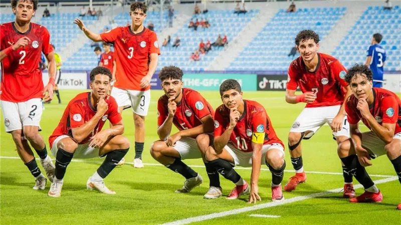 منتخب الناشئين يختتم اليوم تحضيراته لمواجهة العراق في كأس الخليج 1 منتخب الناشئين يختتم اليوم تحضيراته لمواجهة العراق في كأس الخليج